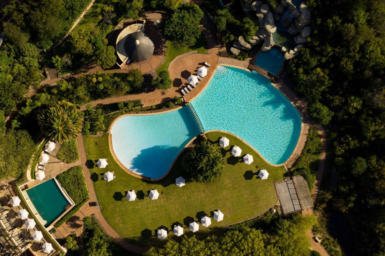 Arabella Hotel, Golf And Spa Hermanus Exteriér fotografie Aerial view of the resort